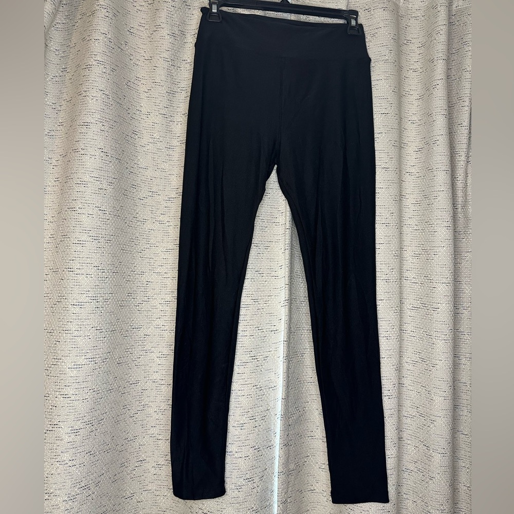 LuLaRoe Black One Size Leggings